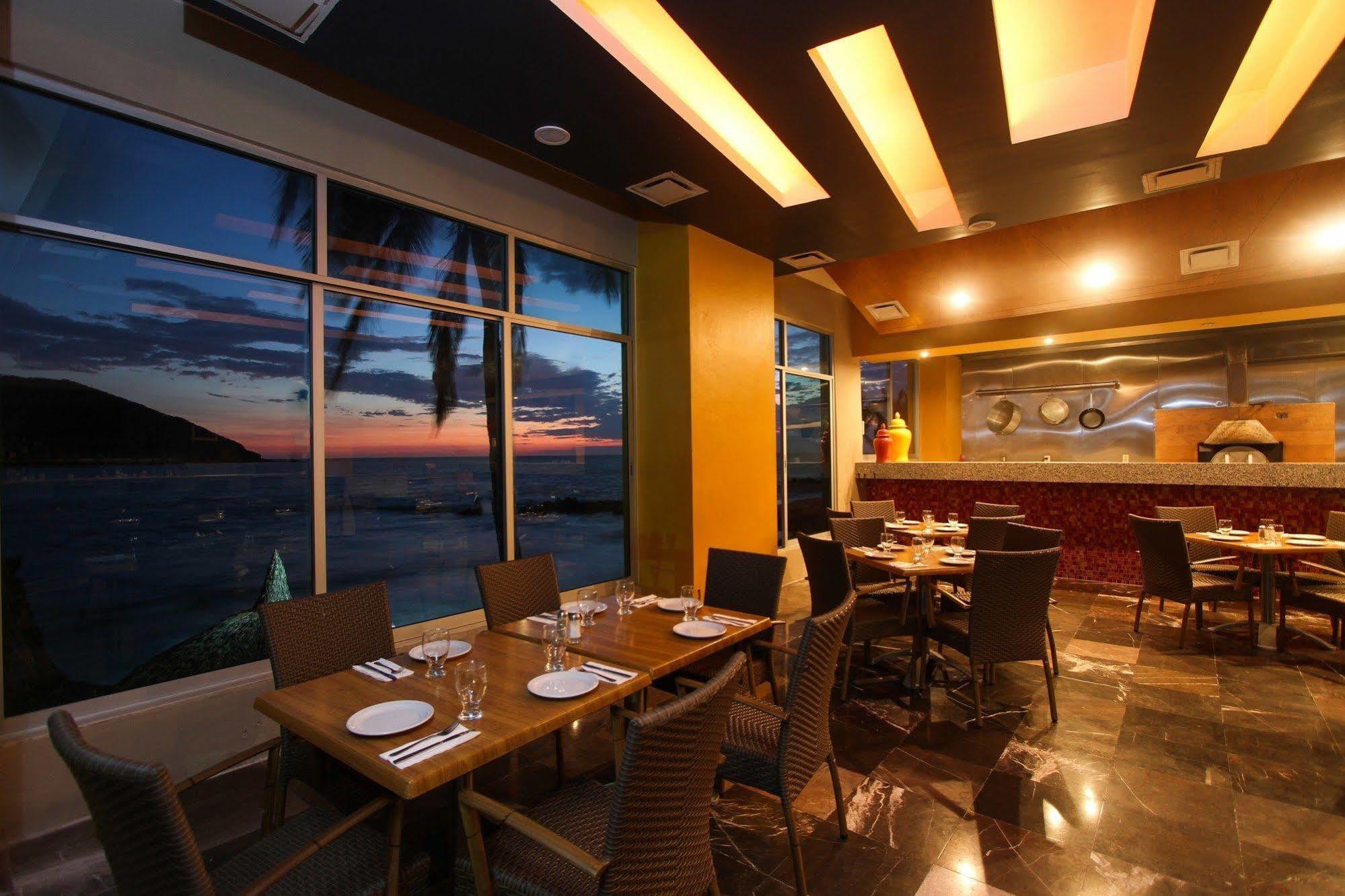 Oceano Palace Mazatlán Zewnętrze zdjęcie